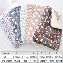 Load image into Gallery viewer, Fluffy Breathable Coral Blanket - Blue with Stars