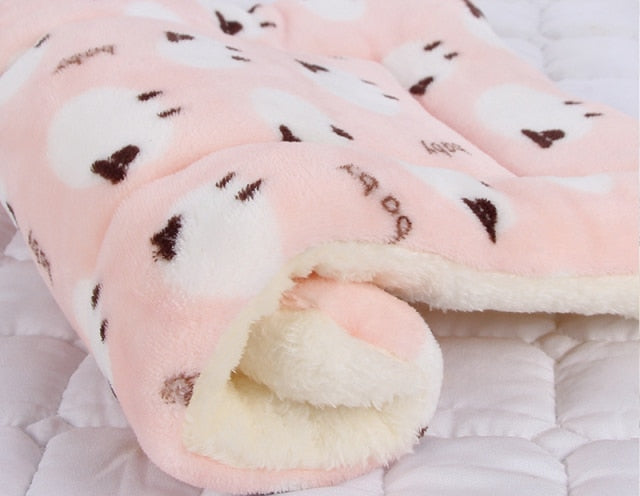 Fluffy Breathable Coral Blanket - Pink Lamb