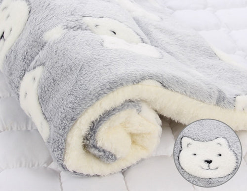 Fluffy Breathable Coral Blanket - Grey with Bear