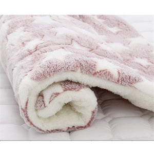 Fluffy Breathable Coral Blanket - Pink with Stars