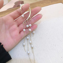 Load image into Gallery viewer, Creative Baroque Pearl Tassel Pendant Ear Clip Earring